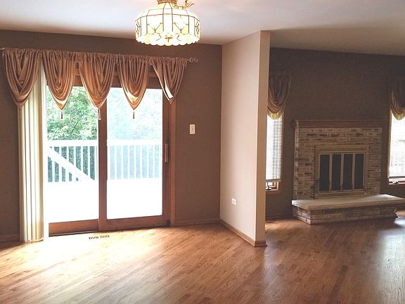4th image of 17388 Brook Crossing Dr