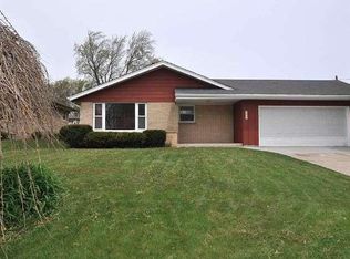 1012 Park Ave, South Milwaukee, WI 53172