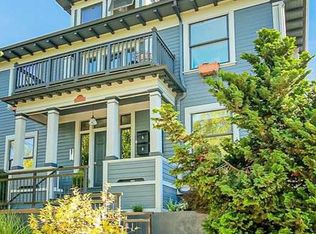 10 NE Fargo St APT 4, Portland, OR 97212
