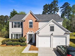 8405 Friarbridge Dr, Suwanee, GA
