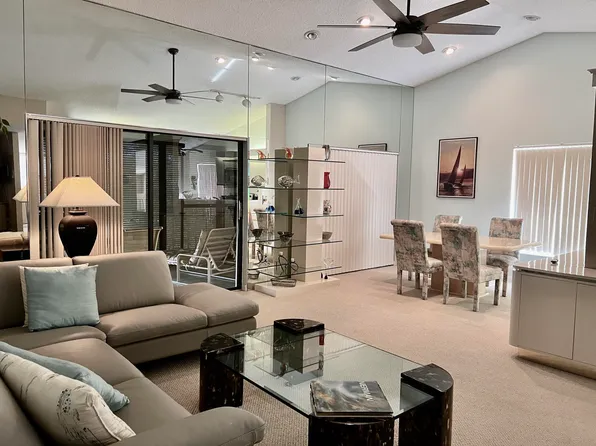 10678 Ocean Palm Way APT 202, Boynton Beach, FL 33437