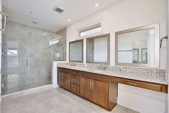 10822 Mobberley Cir — Photo 26