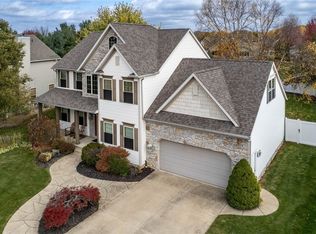 859 Thornwood Dr, Barberton, OH