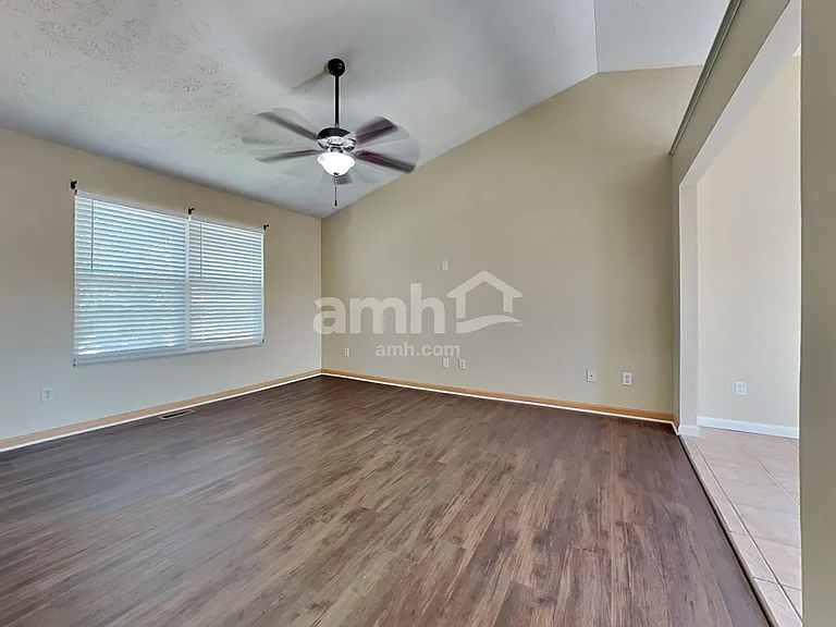 2565 Chateaugay Ct — Photo 7