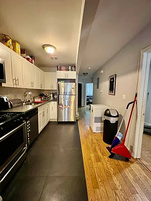 Rented by Hagstrom Management Inc | media 5