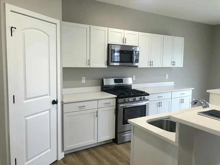 4153 Fallen Oak Dr — Photo 8