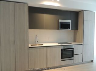 8 Widmer St #3307, Toronto, ON M5V 0W6