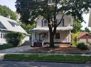 1065 36th St, Des Moines, IA 50311