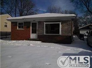 8186 Fenton St, Dearborn Heights, MI 48127
