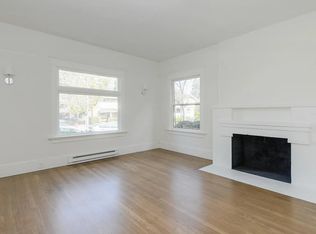 818 Cowper St #3, Palo Alto, CA 94301