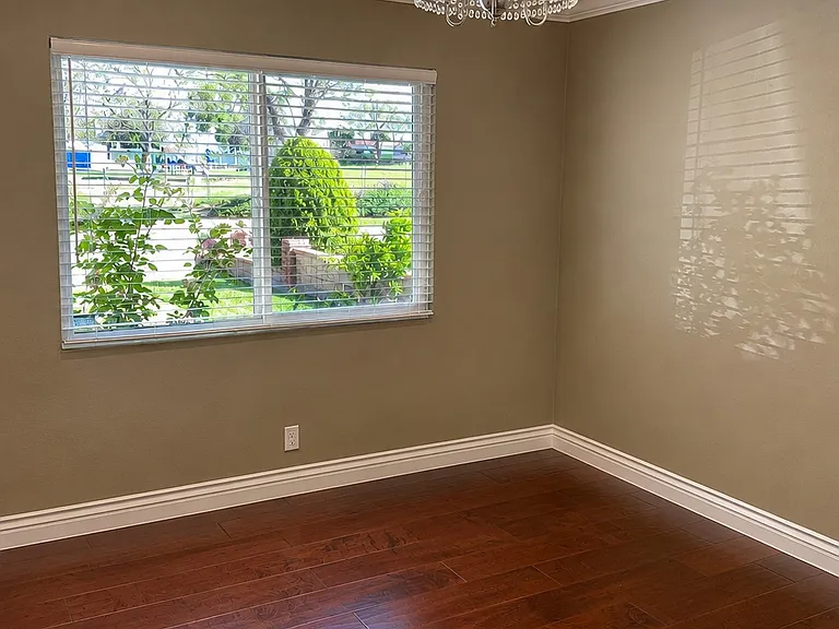 16068 Summershade Dr — Photo 11