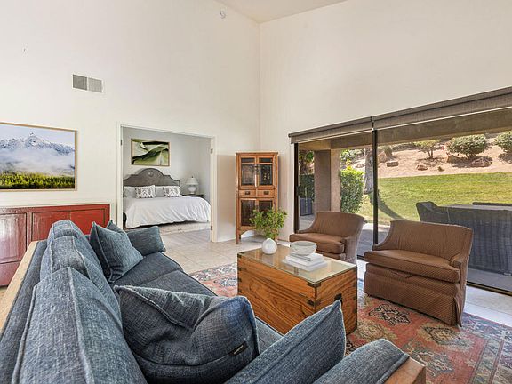 2nd image of 49271 Mariposa Dr