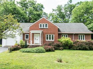 123 Tanglewood Dr, Frankfort, KY 40601