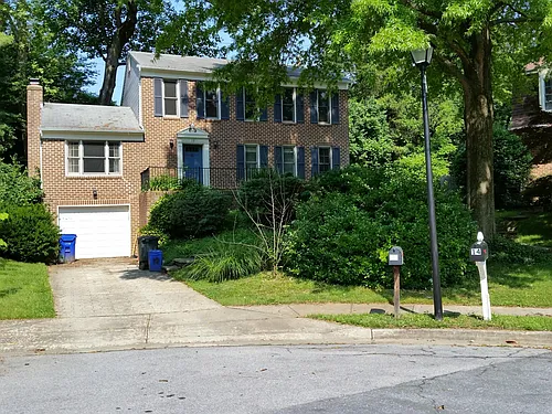 10 Spruce Tree Ct Photo 1