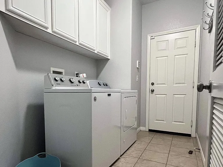 29248 Sandpiper Dr — Photo 23