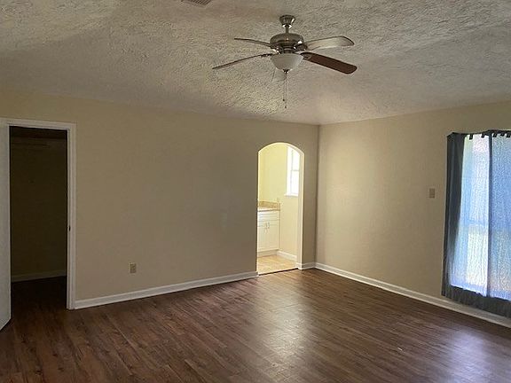 4th image of 6614 Zapata Dr