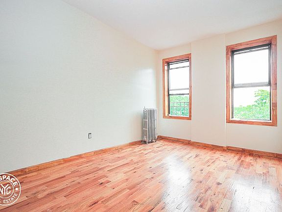 4th image of 291 Crown St #D8b