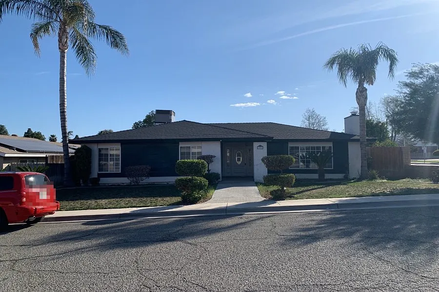 333 Maple Ave photo 1