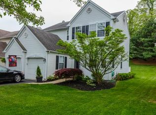 4 Sheraton Ky, Colts Neck, NJ 07722