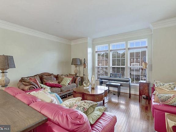 2nd image of 3917 Bryant Park Cir