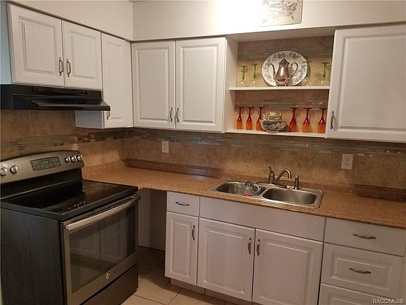 2nd image of 7209 W Greenwood Ln