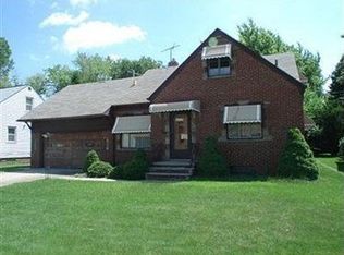 237 E 206th St, Euclid, OH 44123