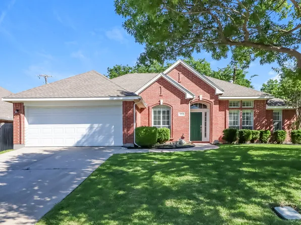 1933 Perry Dr, Mansfield, TX 76063