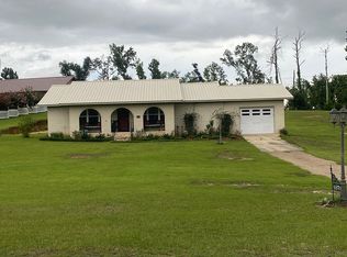 4874 Dogwood Dr, Marianna, FL 32446