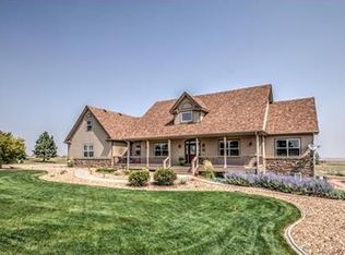 1000 Antelope Dr W, Bennett, CO 80102