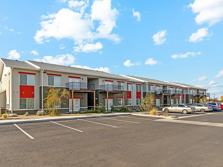 Sunland Flats — Photo 44