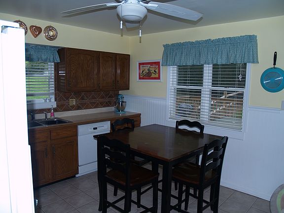 2nd image of 3548 Bruestle Ave