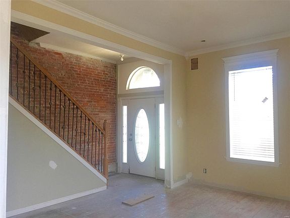 4th image of 4558 Carter Ave