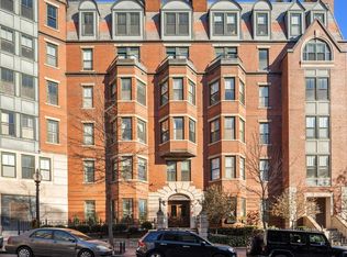 75 Clarendon St APT 201, Boston, MA 02116