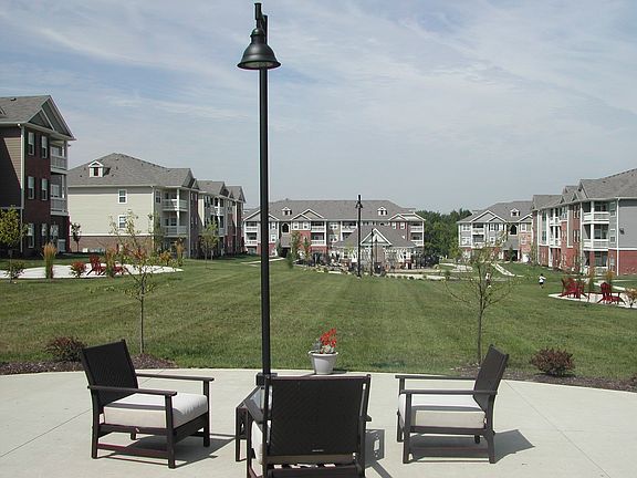 5th image of 4026 Promenade Blvd