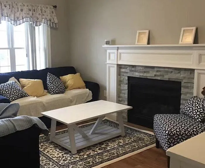 Living Room with Gas Fireplace