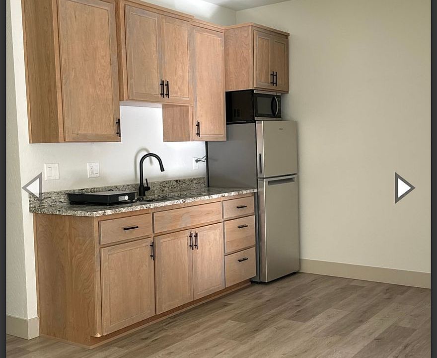 1st image of 166 N Mountain Ave #B