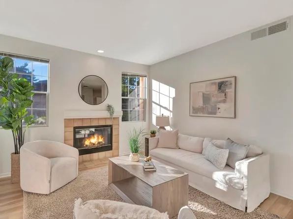 18644 Caminito Cantilena Unit 265, San Diego, CA 92128