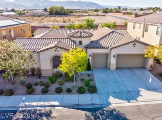 6859 Desert Island St, Las Vegas, NV 89149