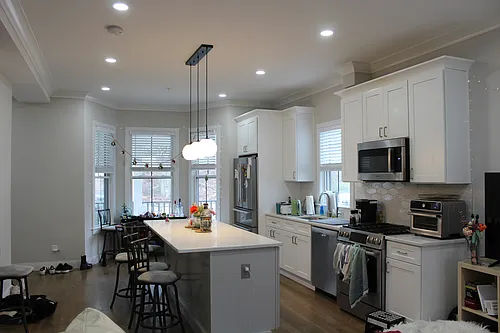 153 Foster St #1X Photo 1