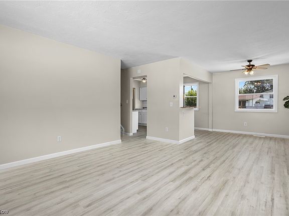 3rd image of 1910 Homewood Dr