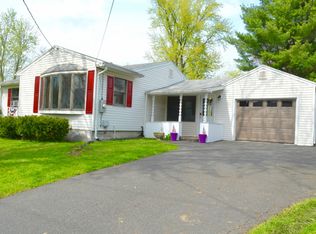 24 Westbrook Rd, South Hadley, MA 01075