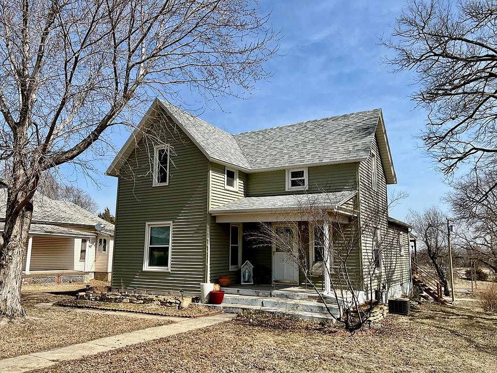 724 N High St, Mankato, KS 66956 Zillow