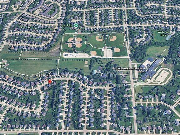 4th image of 1740 SE Hawthorne Ridge Dr