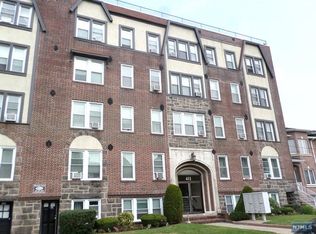 411 Highland Ave APT B2, Palisades Park, NJ 07650