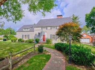 25 Norwood Rd, Charleston, WV 25314