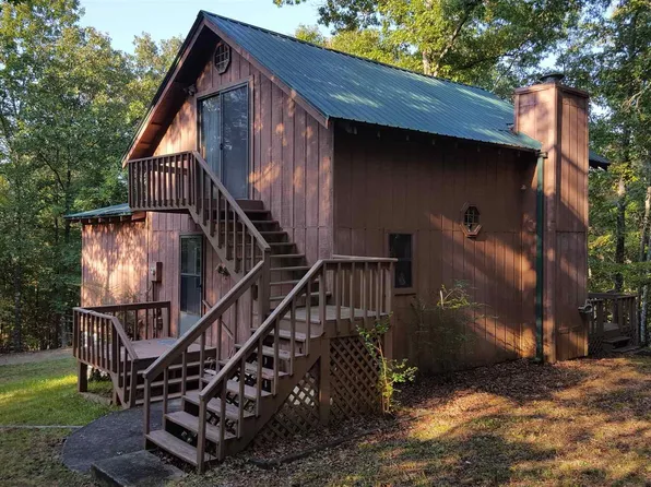 132 Silver Dollar Ln, Young Harris, GA 30582