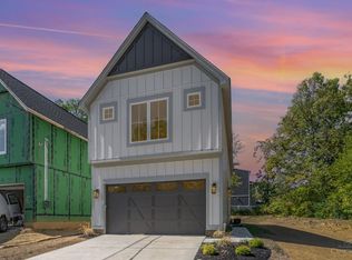 3119 Hackberry St, Cincinnati, OH 45207