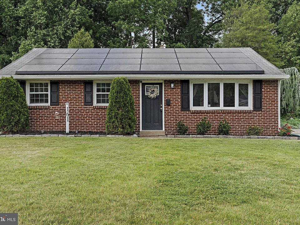 1st image of 161 Peterson Blvd