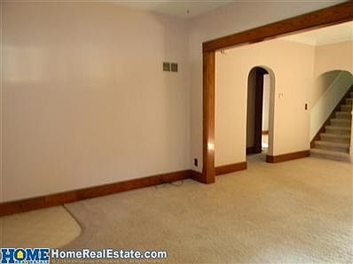 5th image of 736 Elmwood Ave