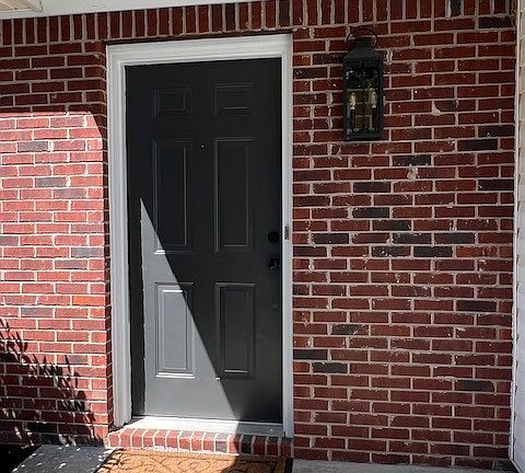 3rd image of 7334 Drake Ave